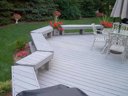 Take a Seat: Built-In Deck Benches