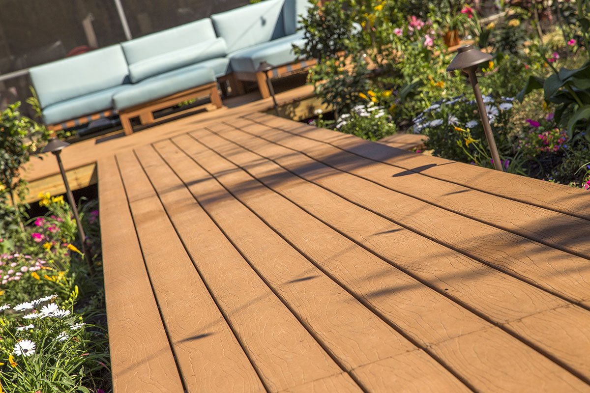 Head-to-head: PVC vs. Composite decking